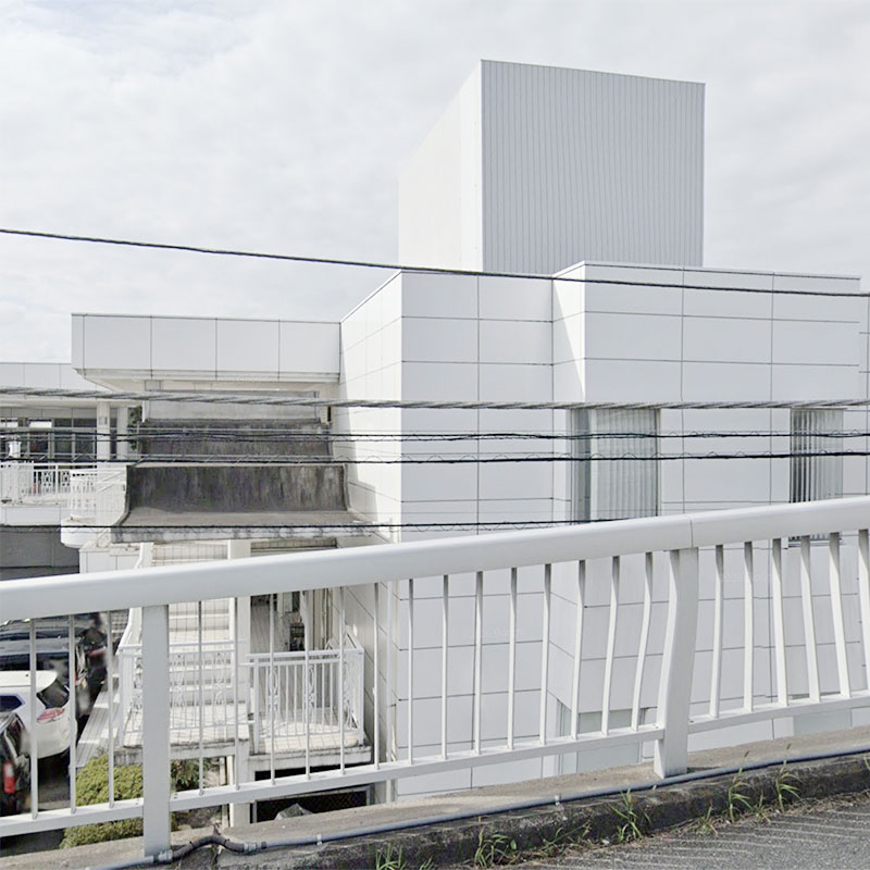 グリーンベーダーの入居しているオフィスビルの外観。